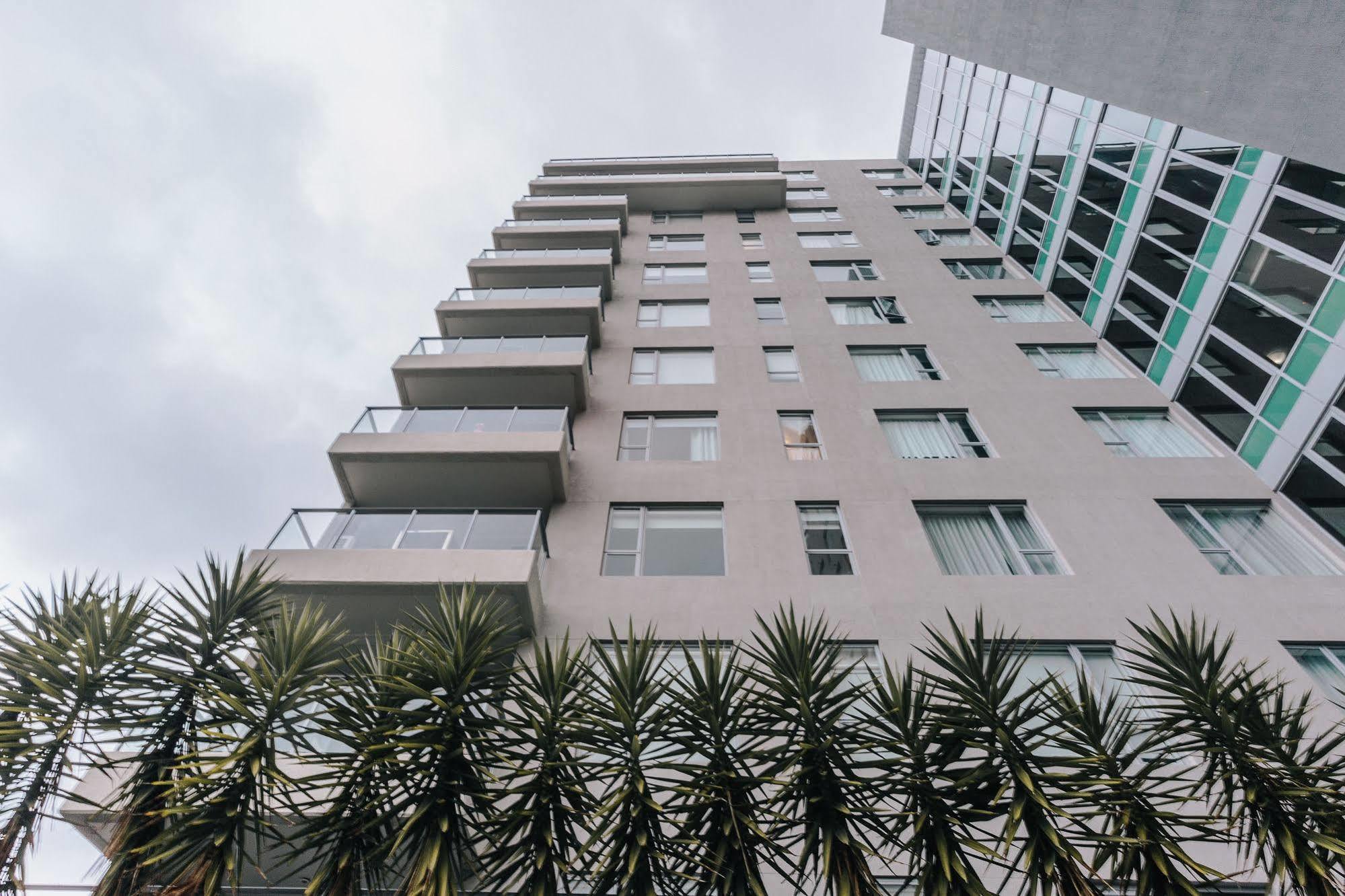 Newcastle Central Plaza Apartment Hotel Official Zewnętrze zdjęcie