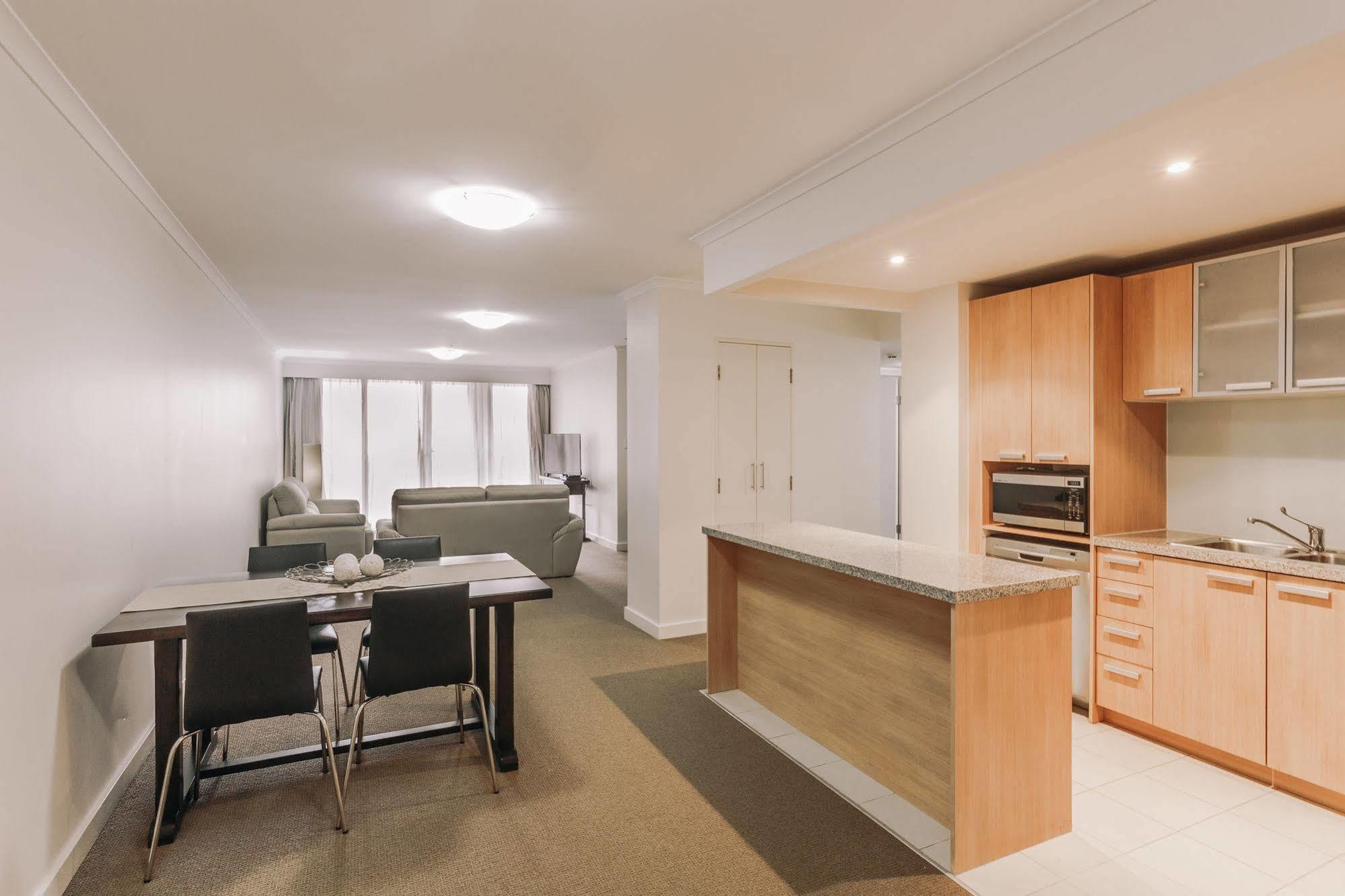 Newcastle Central Plaza Apartment Hotel Official Zewnętrze zdjęcie